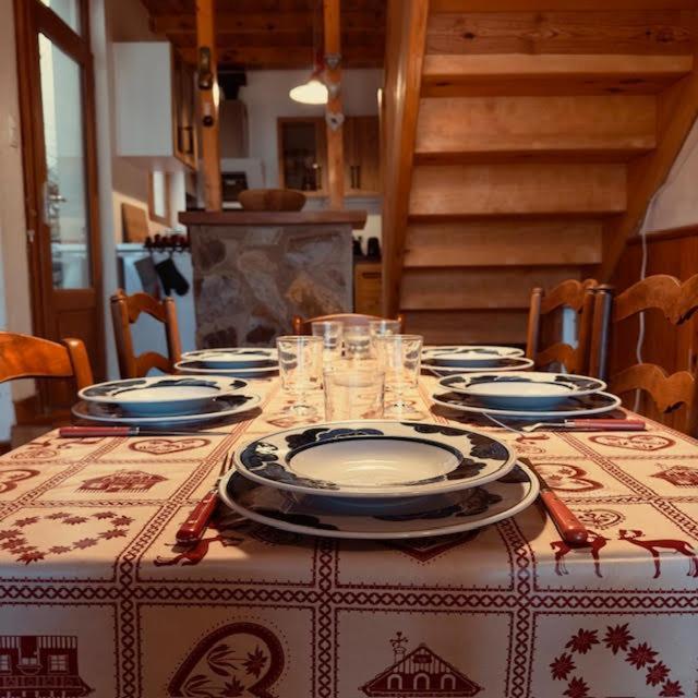 Le Nid Roudela Villa Garin Dış mekan fotoğraf